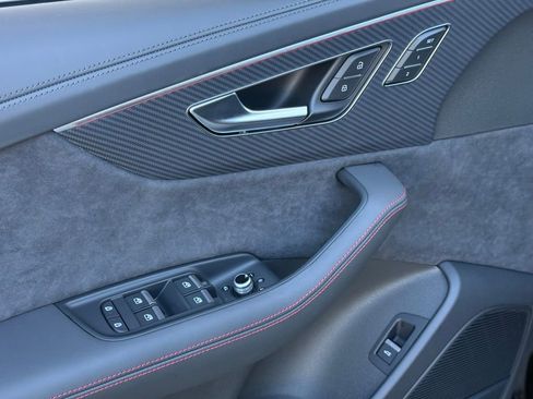 New 2026 Audi SQ7 Prestige AWD/4WD image 20