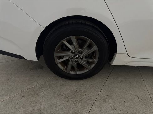 Used 2019 Kia Optima LX image 30