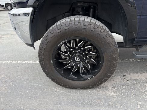 Used 2018 RAM 2500 Laramie image 16