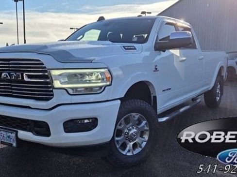 Used 2019 RAM 3500 Laramie image 1