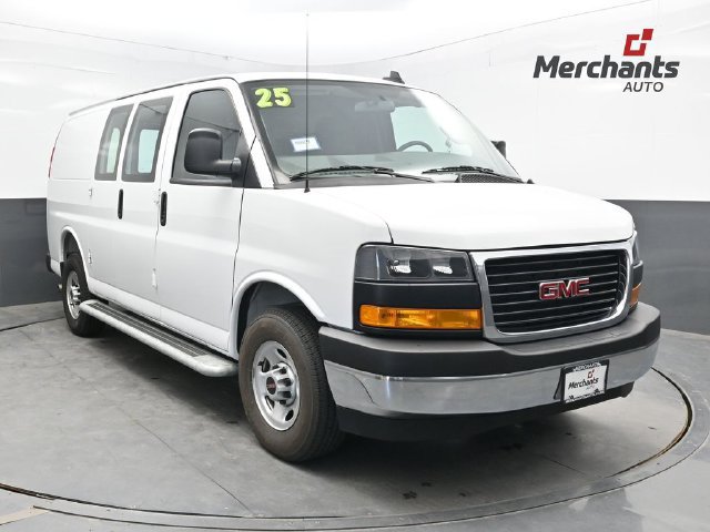 Used 2025 GMC Savana 2500 w/ Driver Convenience Package RWD image 1