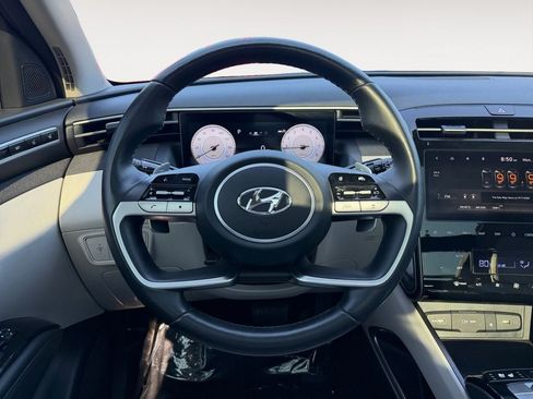 Used 2022 Hyundai Tucson Limited AWD/4WD image 13