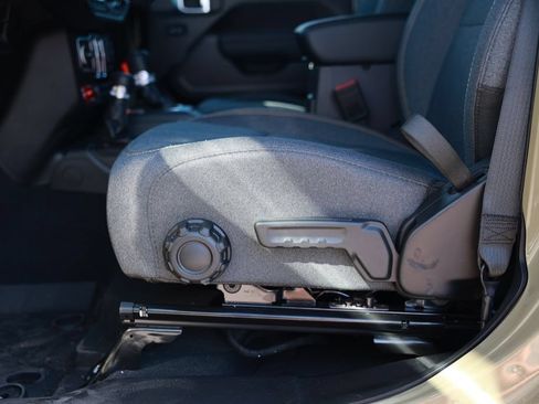 New 2026 Jeep Wrangler Unlimited Sport AWD/4WD image 17
