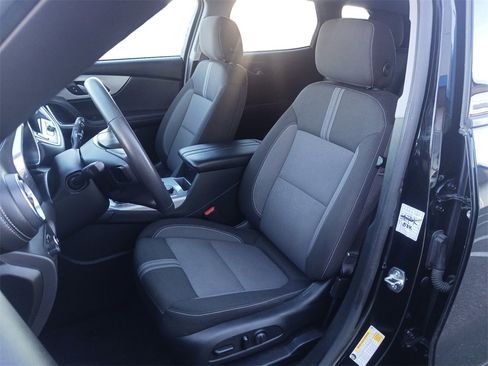 Used 2023 Chevrolet Blazer LT image 26