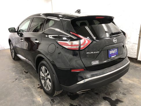 Used 2018 Nissan Murano S image 4