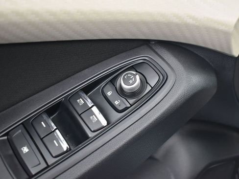 Used 2022 Subaru Ascent Premium w/ Convenience Package image 10