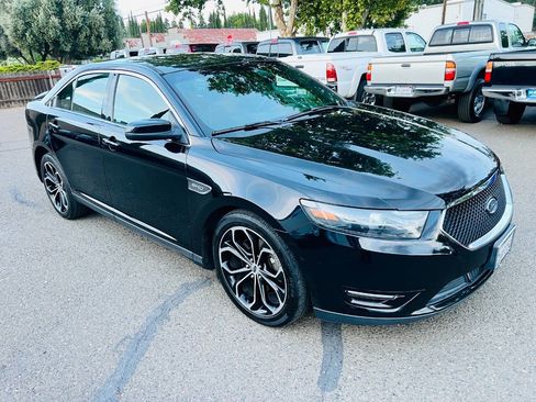 Used 2016 Ford Taurus SHO w/ Equipment Group 401A AWD/4WD image 2