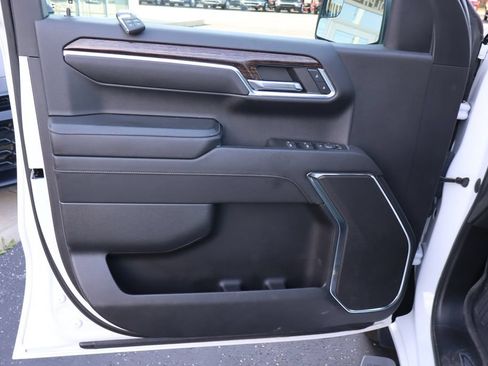 Used 2023 GMC Sierra 1500 Elevation w/ LPO, Elevation Black Package AWD/4WD image 20