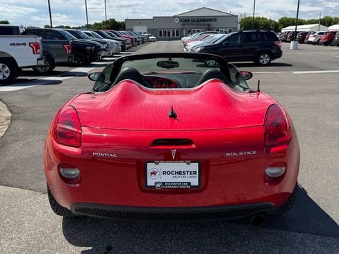 Used 2006 Pontiac Solstice Convertible w/ Premium Package RWD image 40