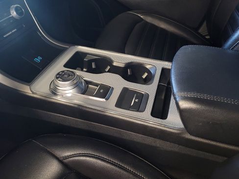 Used 2021 Ford Edge SEL w/ Convenience Package FWD image 26
