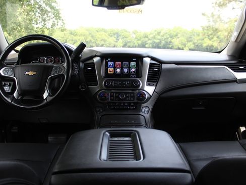 Used 2019 Chevrolet Tahoe Premier AWD/4WD image 10