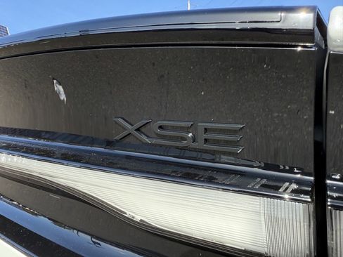 Used 2026 Toyota Prius XSE image 6