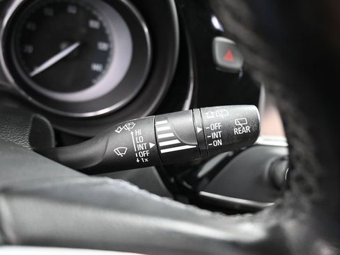 Used 2020 Buick Envision Essence FWD image 35