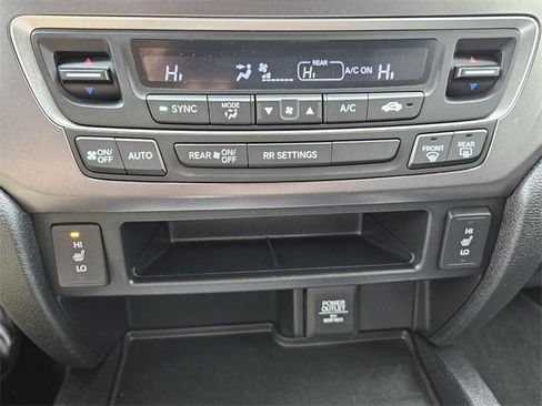 Used 2017 Honda Ridgeline RTL image 19