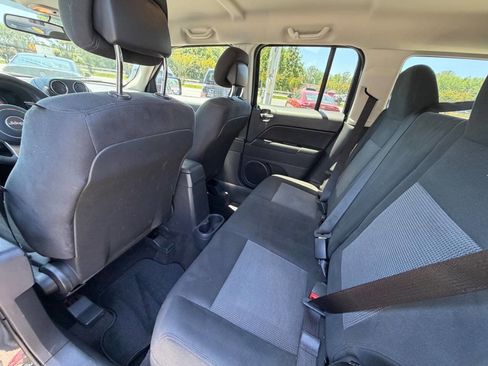 Used 2014 Jeep Patriot Latitude AWD/4WD image 76