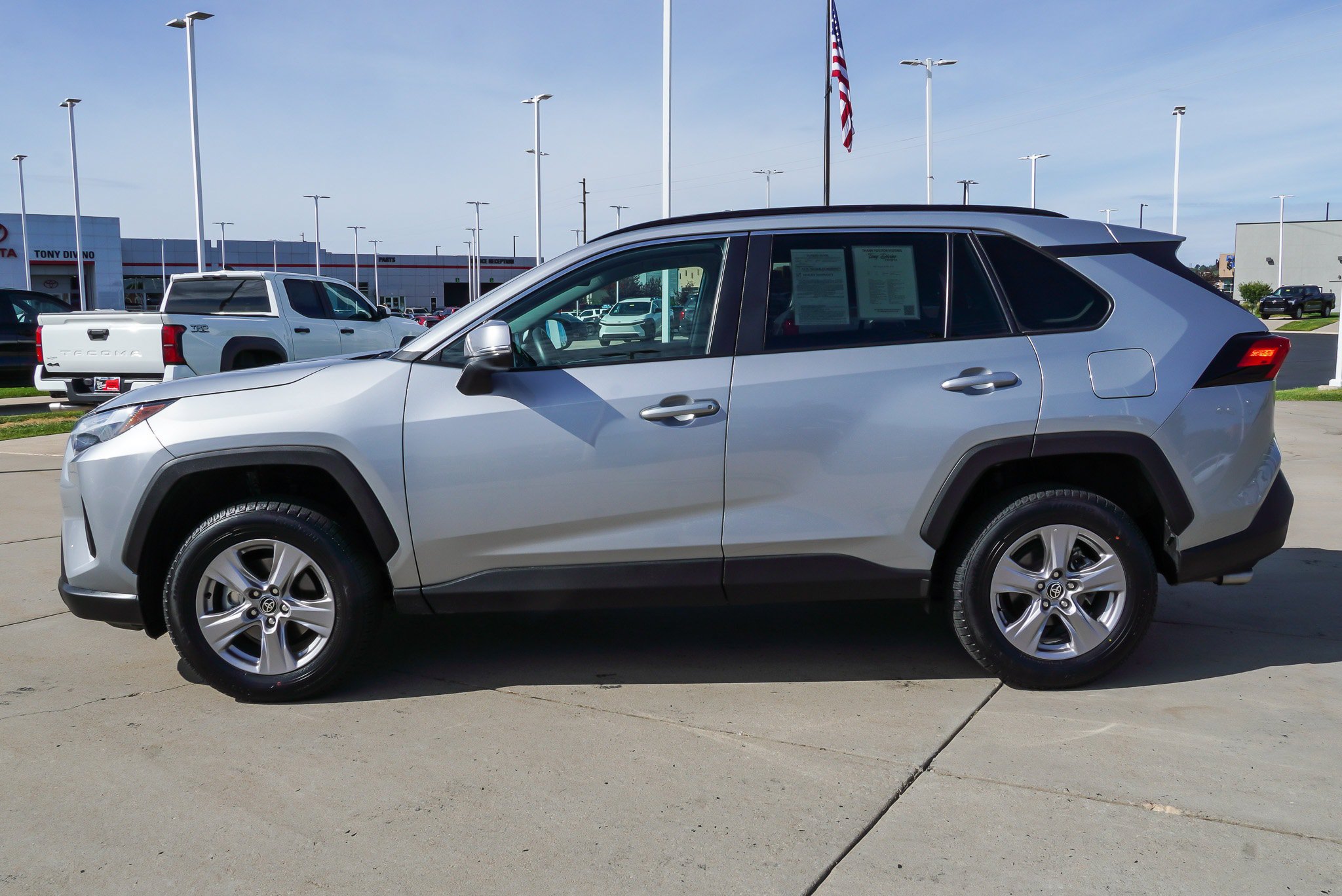 Certified 2025 Toyota RAV4 XLE AWD/4WD image 5