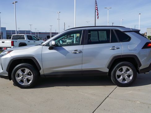 Certified 2025 Toyota RAV4 XLE AWD/4WD image 5