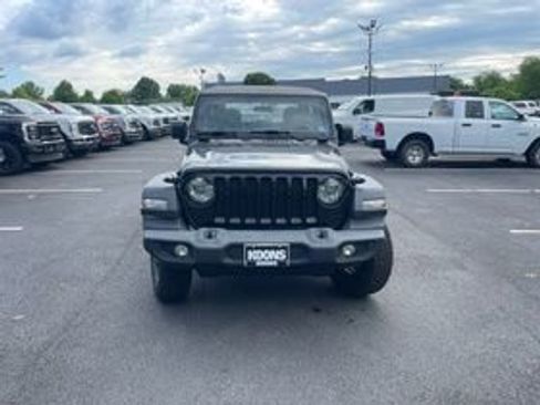 Used 2020 Jeep Wrangler Sport AWD/4WD image 8