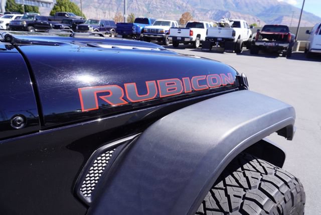 Used 2022 Jeep Gladiator Rubicon w/ LED Lighting Group AWD/4WD image 17