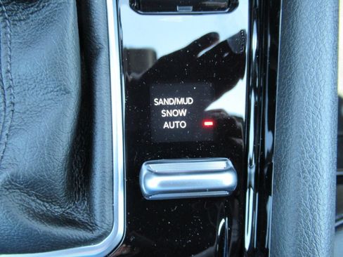 New 2026 Jeep Compass Latitude AWD/4WD image 26