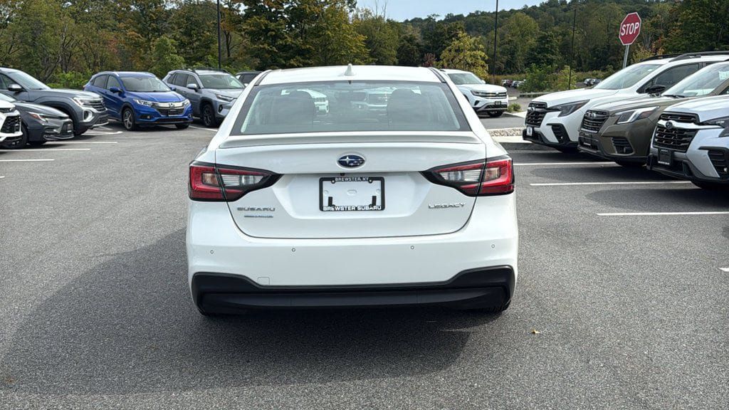 Used 2023 Subaru Legacy Limited AWD/4WD image 5