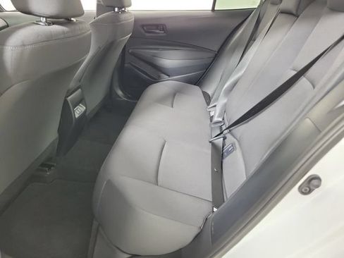 Used 2026 Toyota Corolla LE FWD image 12