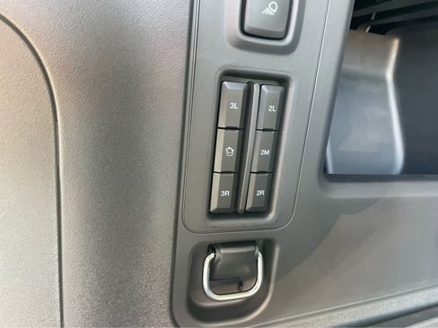 New 2025 Ford Expedition Max Platinum w/ Driver's Package image 12