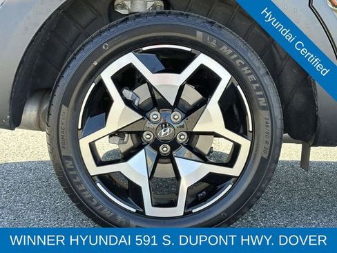 Certified 2024 Hyundai Santa Cruz Limited image 9