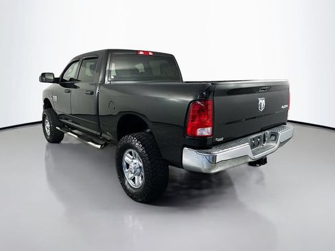 Used 2018 RAM 2500 Tradesman w/ Chrome Appearance Group AWD/4WD image 5