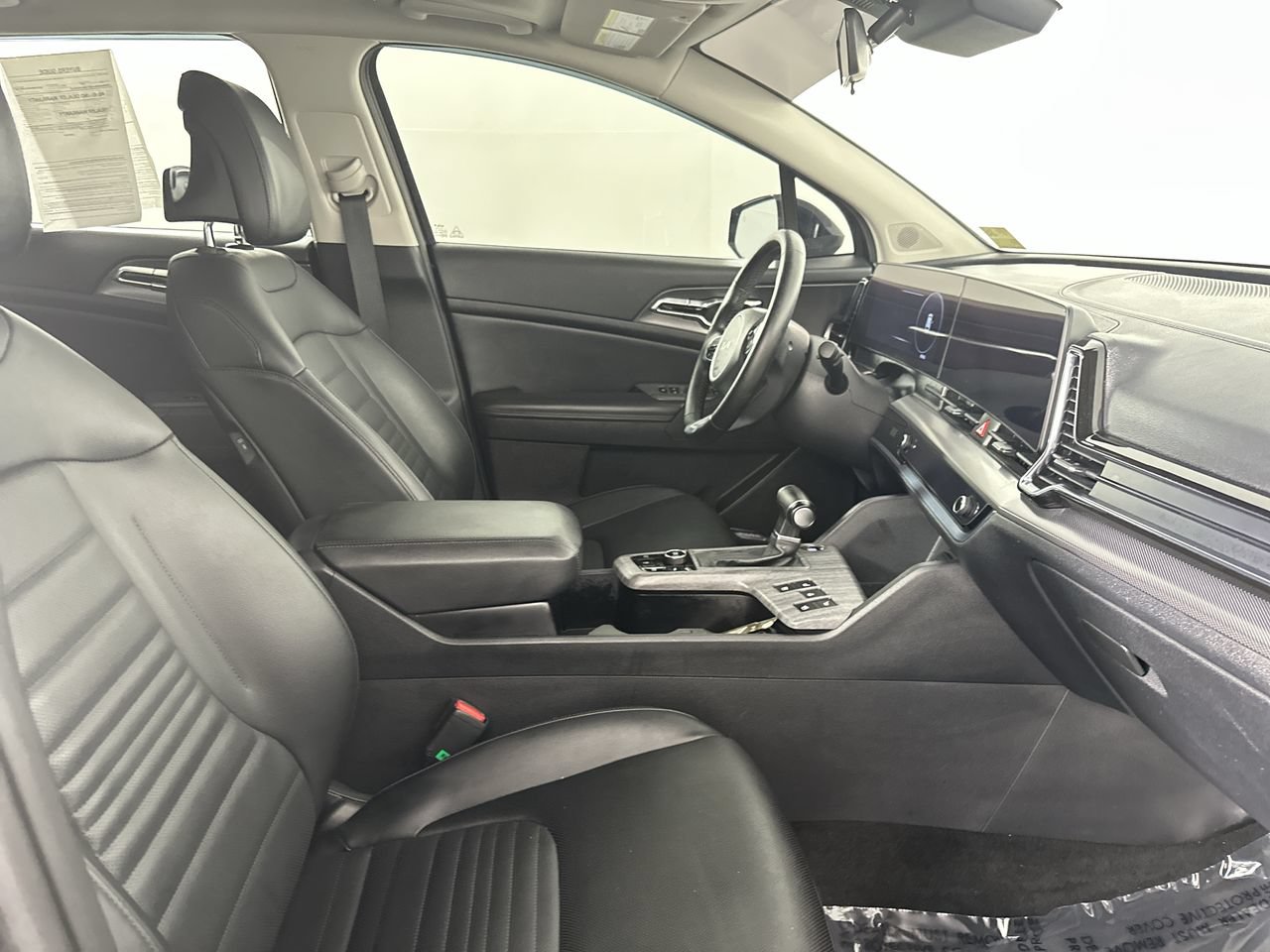 Certified 2023 Kia Sportage SX FWD image 12