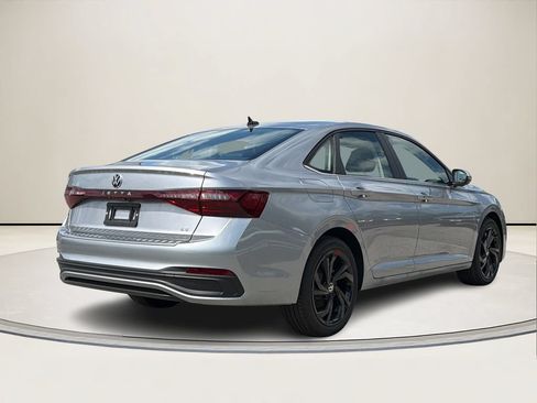 New 2026 Volkswagen Jetta SE FWD image 2