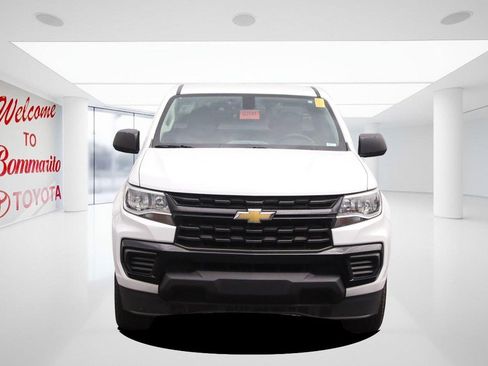 Used 2022 Chevrolet Colorado W/T RWD image 4