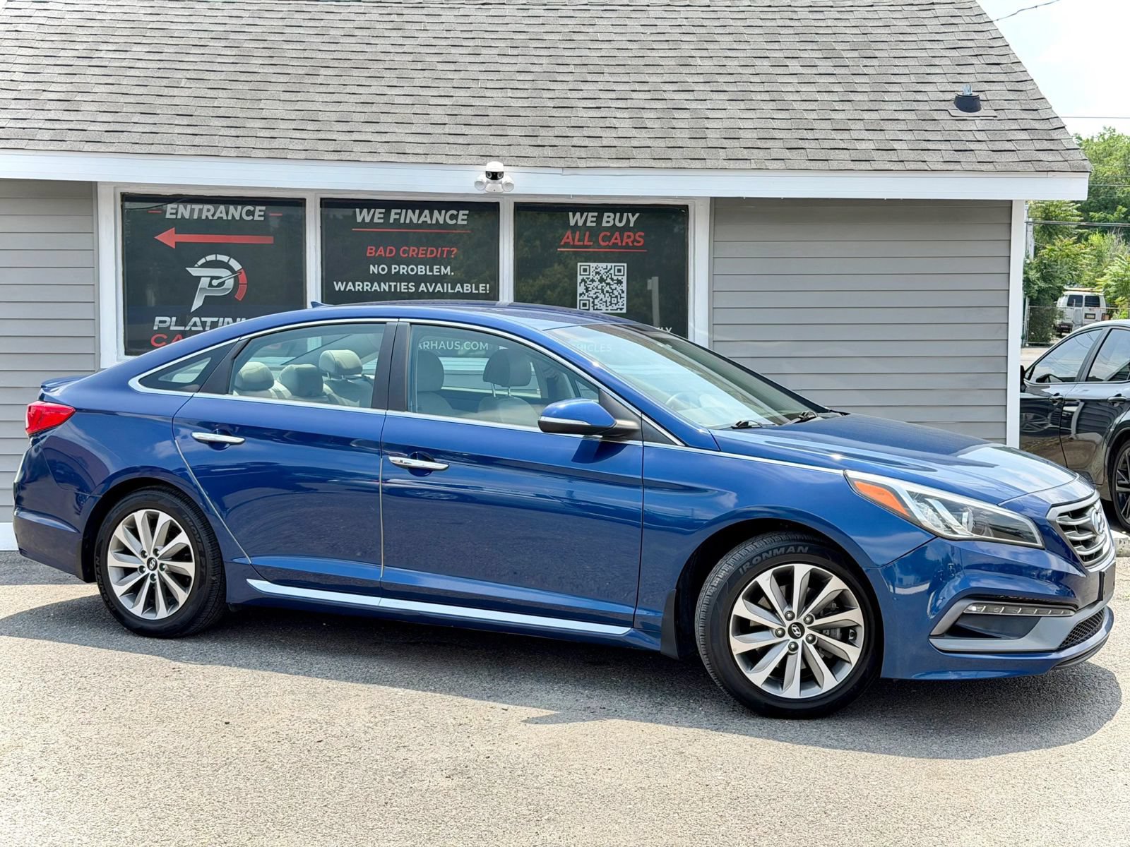 Used 2015 Hyundai Sonata Sport w/ Option Group 04 FWD image 13