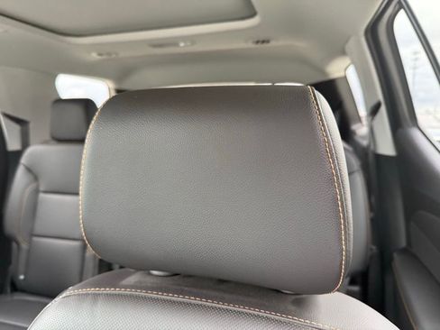 Used 2020 Chevrolet Traverse Premier w/ Redline Edition image 28