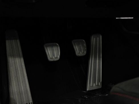 Certified 2025 Porsche 718 Cayman GTS RWD image 25