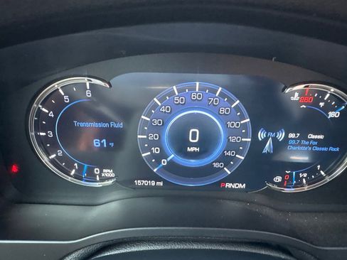 Used 2016 Cadillac Escalade Premium AWD/4WD image 13