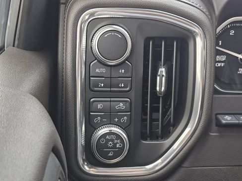 Used 2019 GMC Sierra 1500 Denali w/ Denali Ultimate Package AWD/4WD image 25