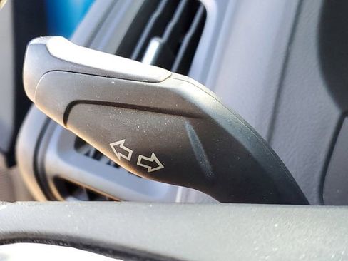 Used 2012 Ford Focus SEL image 19