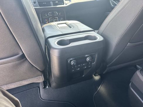 Used 2024 Chevrolet Tahoe RST w/ Luxury Package RWD image 16