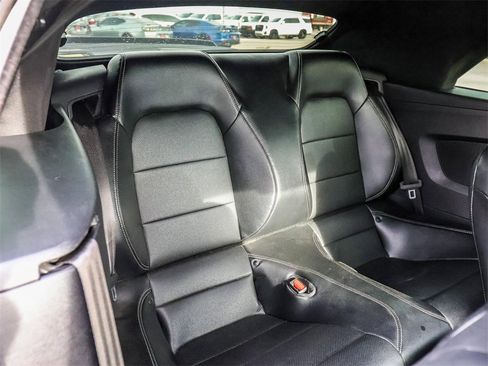Used 2022 Ford Mustang GT Premium image 19