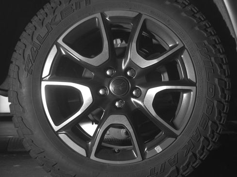 Used 2025 Jeep Compass Trailhawk image 15