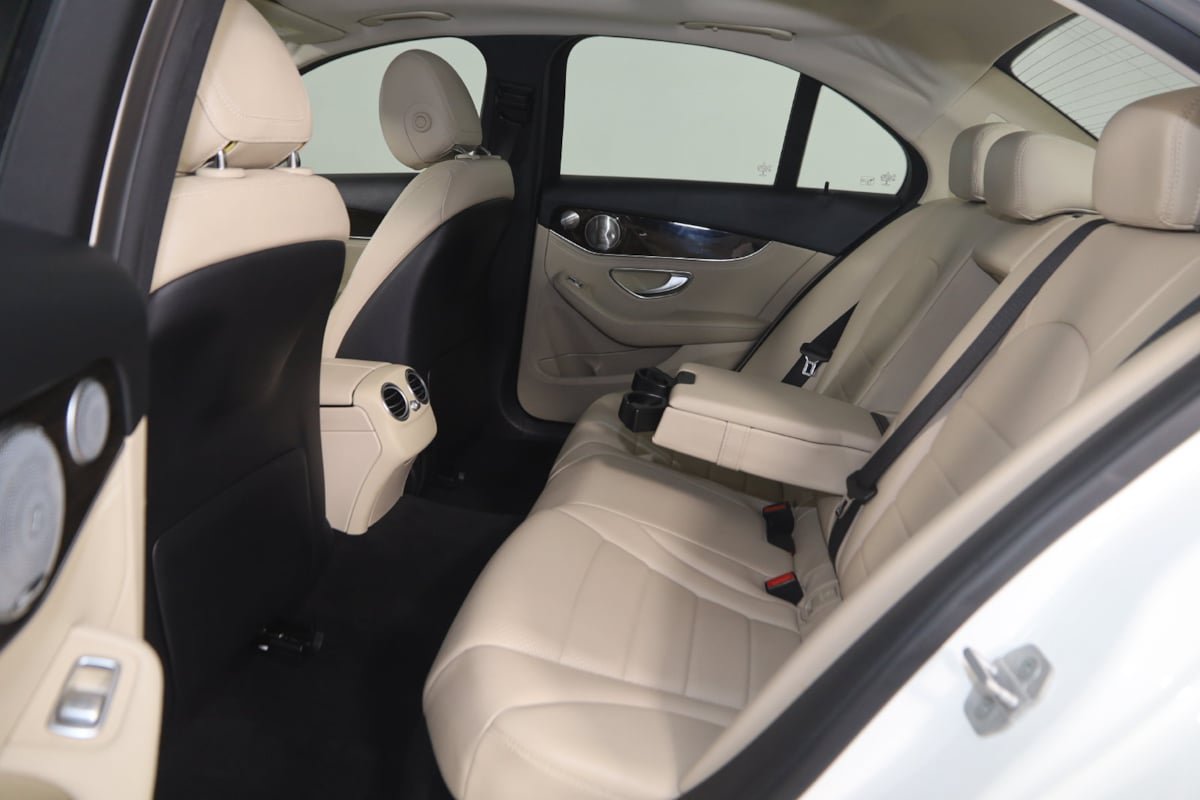 Used 2015 Mercedes-Benz C 300 4MATIC Sedan image 42