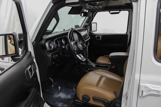 Used 2021 Jeep Gladiator Rubicon AWD/4WD image 19
