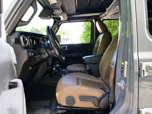 Used 2020 Jeep Wrangler Unlimited Rubicon AWD/4WD image 26