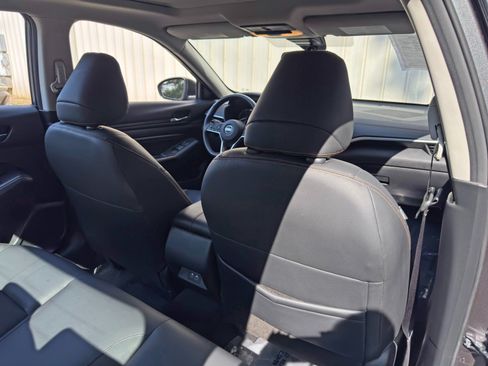Used 2022 Nissan Altima 2.5 SR w/ Midnight Edition Package FWD image 32