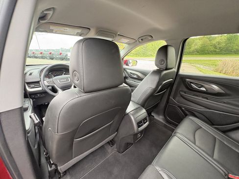 Used 2023 GMC Terrain SLT w/ LPO, Cargo Package AWD/4WD image 19