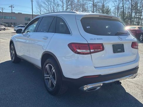 Used 2017 Mercedes-Benz GLC 300 4MATIC image 2