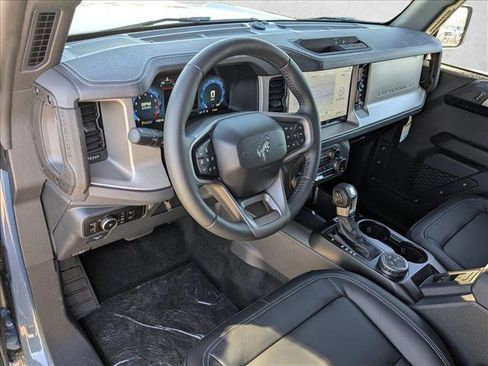 New 2025 Ford Bronco Outer Banks image 3