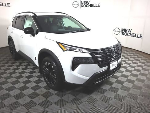 New 2026 Nissan Rogue Dark Armor AWD/4WD image 3