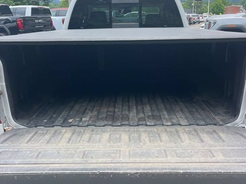 Used 2017 Chevrolet Silverado 1500 LTZ Z71 w/ LTZ Plus Package AWD/4WD image 12